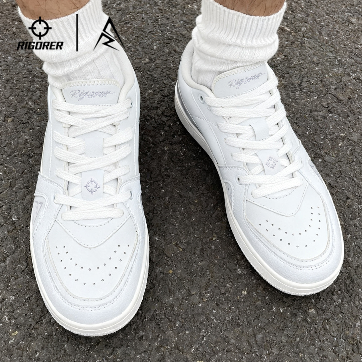 准者板鞋男2026春季新款白色休闲鞋子轻便男款运动鞋厚底小白鞋男