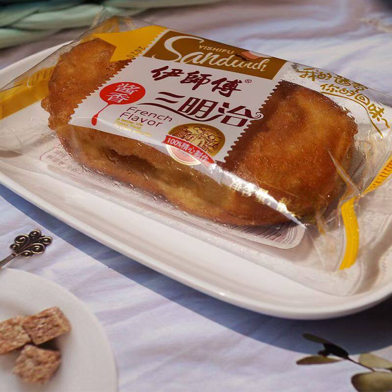 伊师傅三明治夹心奶油吐司酥皮散装手撕老式面包早餐食品儿童零食