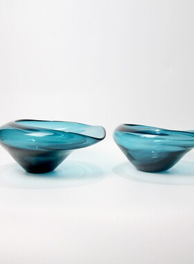 新款创意轻奢f蓝色玻璃简约摆件 北欧样板房客厅摆件家居果盘工艺