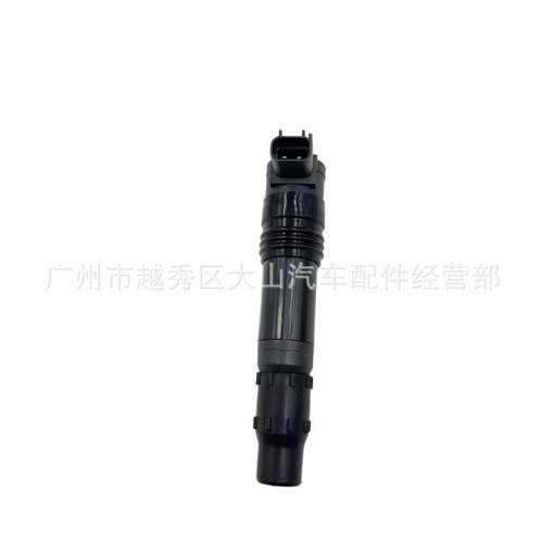 .适用铃木摩托车点火线圈 GSX1300R 129700-4180 129700-4400