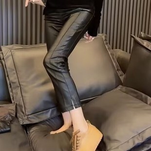 欧货秋季新款侧开叉窄版显瘦小脚烟管裤洋气百搭涂层皮裤九分裤女