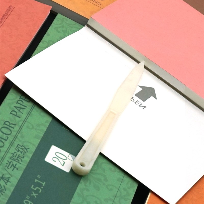 现货速发宝虹水彩本四面封彩纸00g细纹中粗插画本素描本