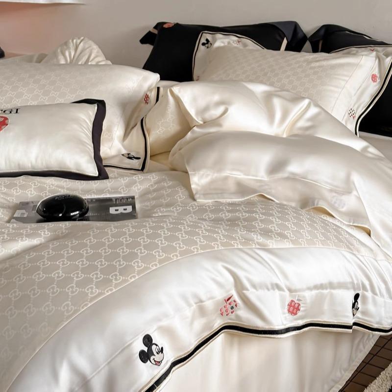 轻奢夏季丝滑高精密裸睡天丝棉四件套大牌风刺绣床单被套床上用品