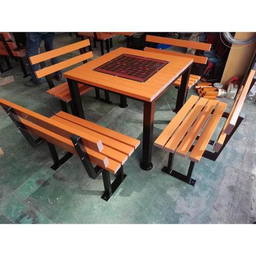 户外一桌四椅休闲 实木休息区庭院桌椅铁艺棋盘