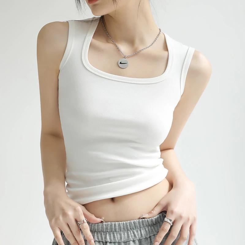 伊梵恪服饰专营小背心西c装内搭打底无袖吊带女外穿潮露脐辣妹短