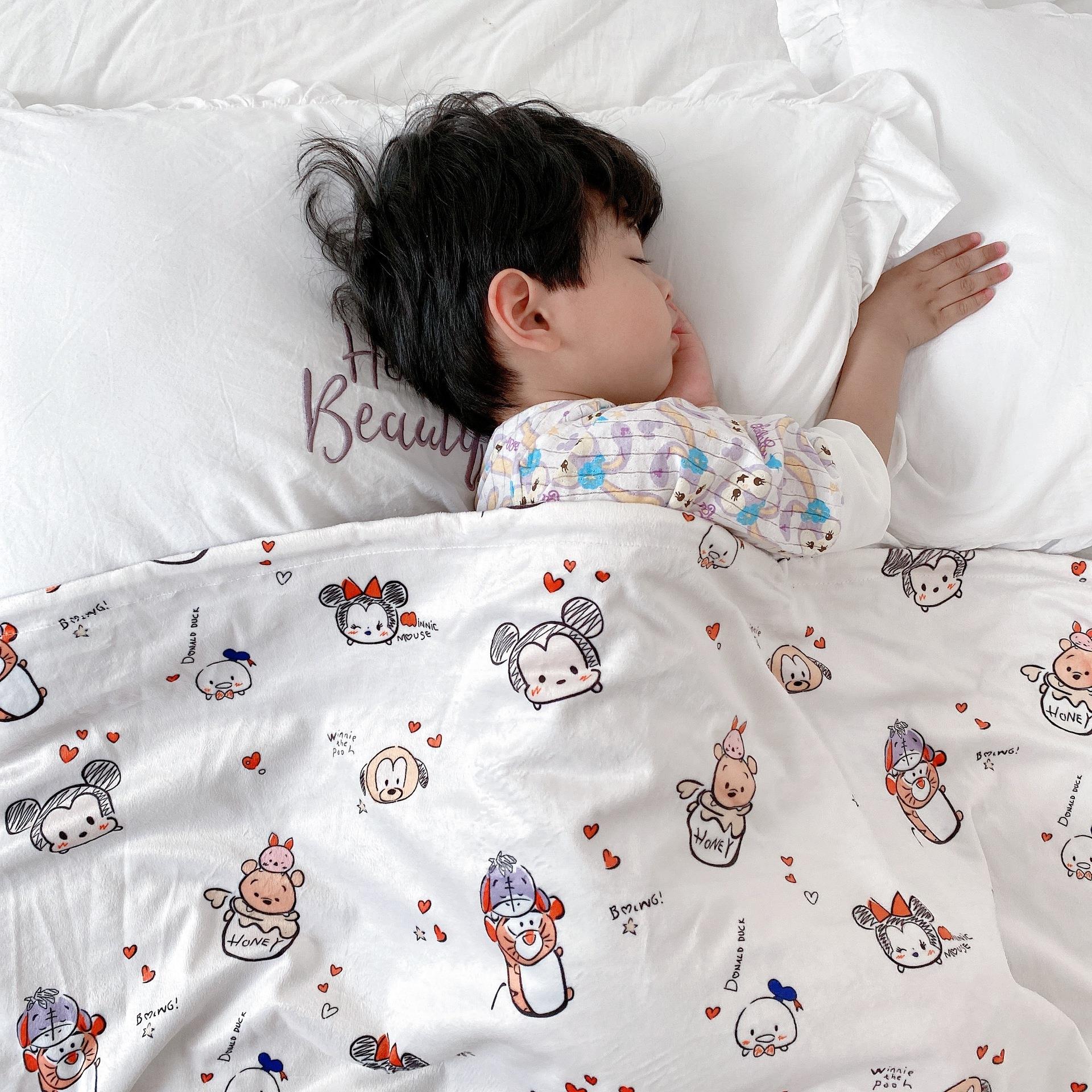 新款夏被婴儿童新生推车珊瑚绒豆豆毯空调被毛毯被子卡通双层盖被