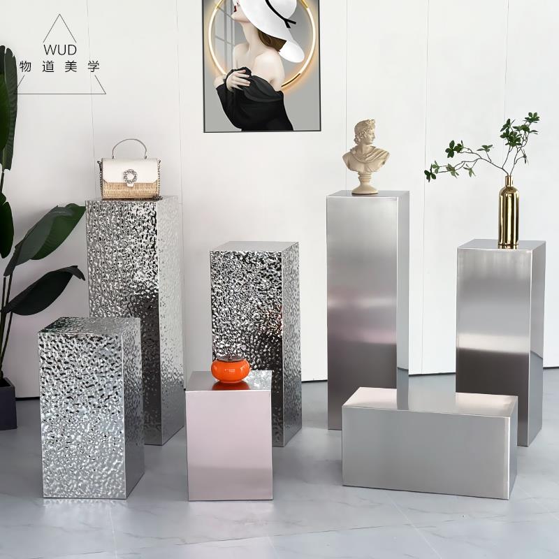 水波纹板不锈钢展示台定制拉丝镜面女装店鞋店中岛模特地台展示台