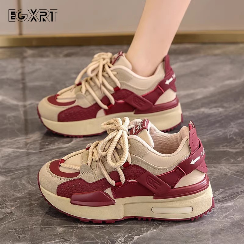 老爹鞋女2025春秋新款时尚显脚小舒适华夫踩屎感不累脚厚底运动鞋