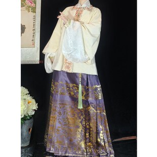 梦桑塔冬季明制短外套短袄加绒保暖方领对襟大码织金马面裙紫色女