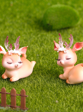 创意可爱治愈系小鹿摆件迷你汽车内装饰公仔一鹿平安桌面动物玩偶