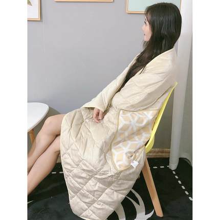 沙发空调抱枕被子两用办公室毯子腰靠垫靠枕头被折叠汽车用午睡被