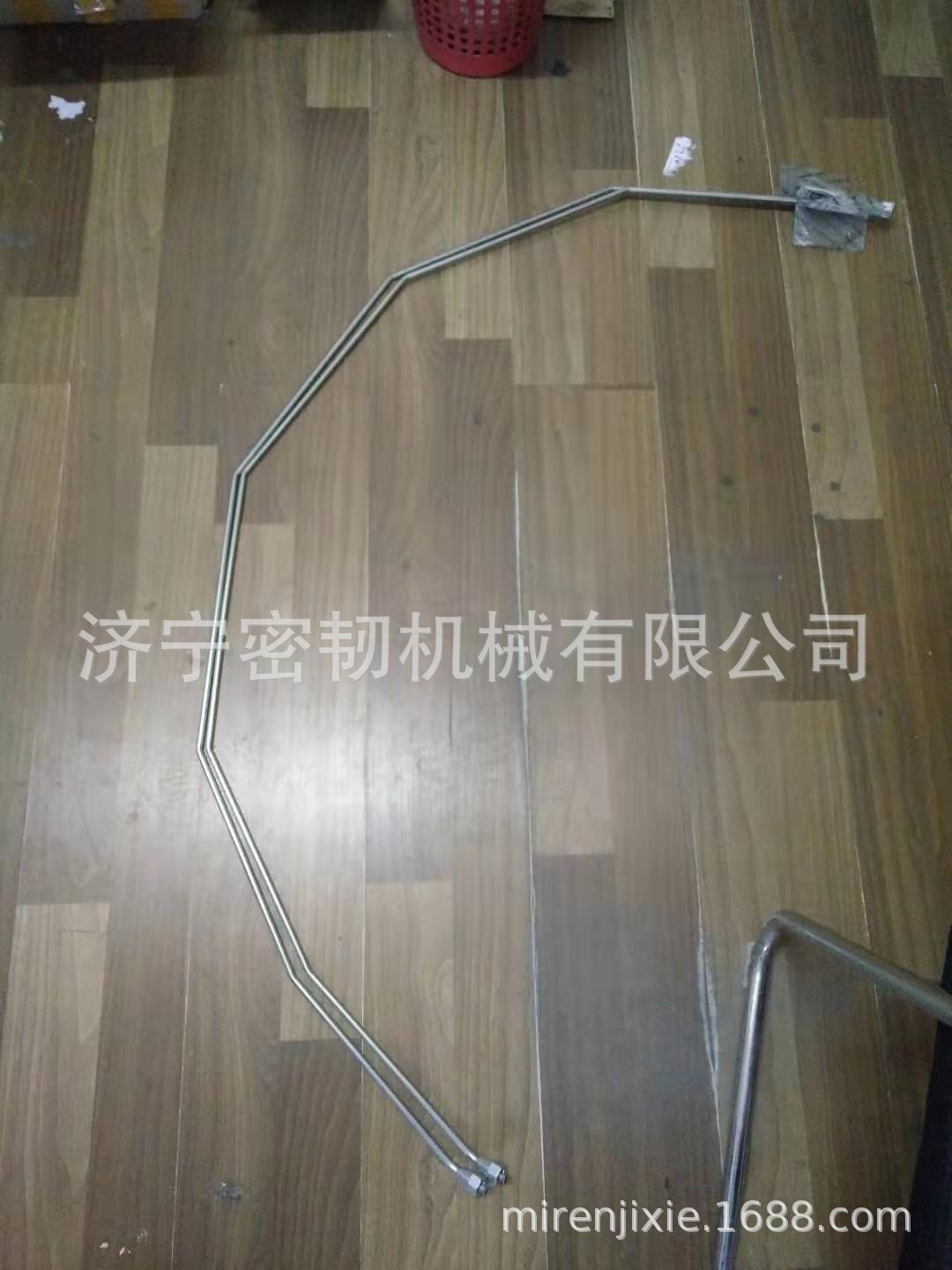 PC220-7回转支承黄油管