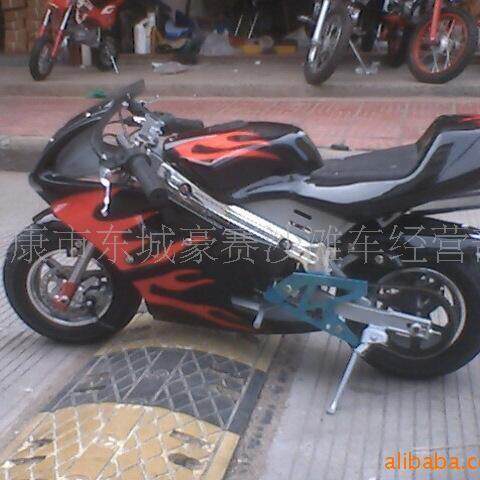 直销新款全黑色，迷你小跑车，迷你摩托车，49CC小趴赛