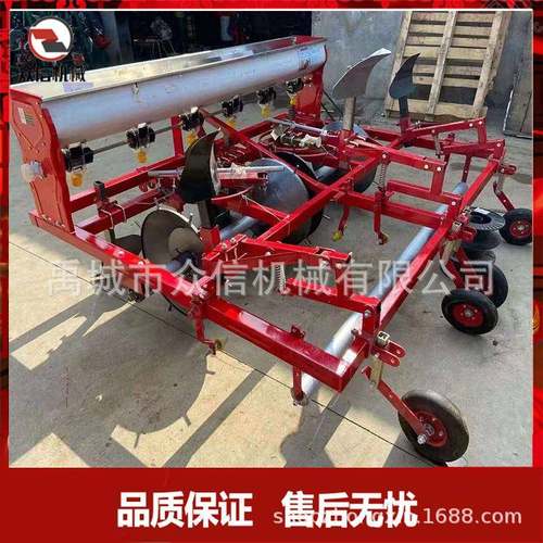 马铃薯播种覆膜机 新型土豆起垄盖膜机 汽油自走式药材地膜覆盖机