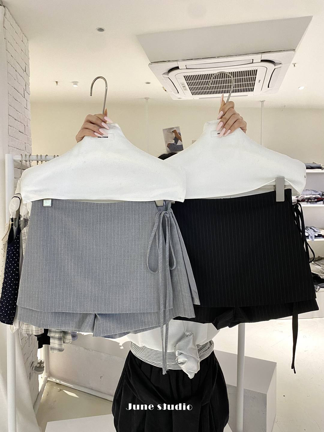 韩系复古灰色西装半身裙a字裤裙夏季新款复古条纹辣妹侧开叉短裙