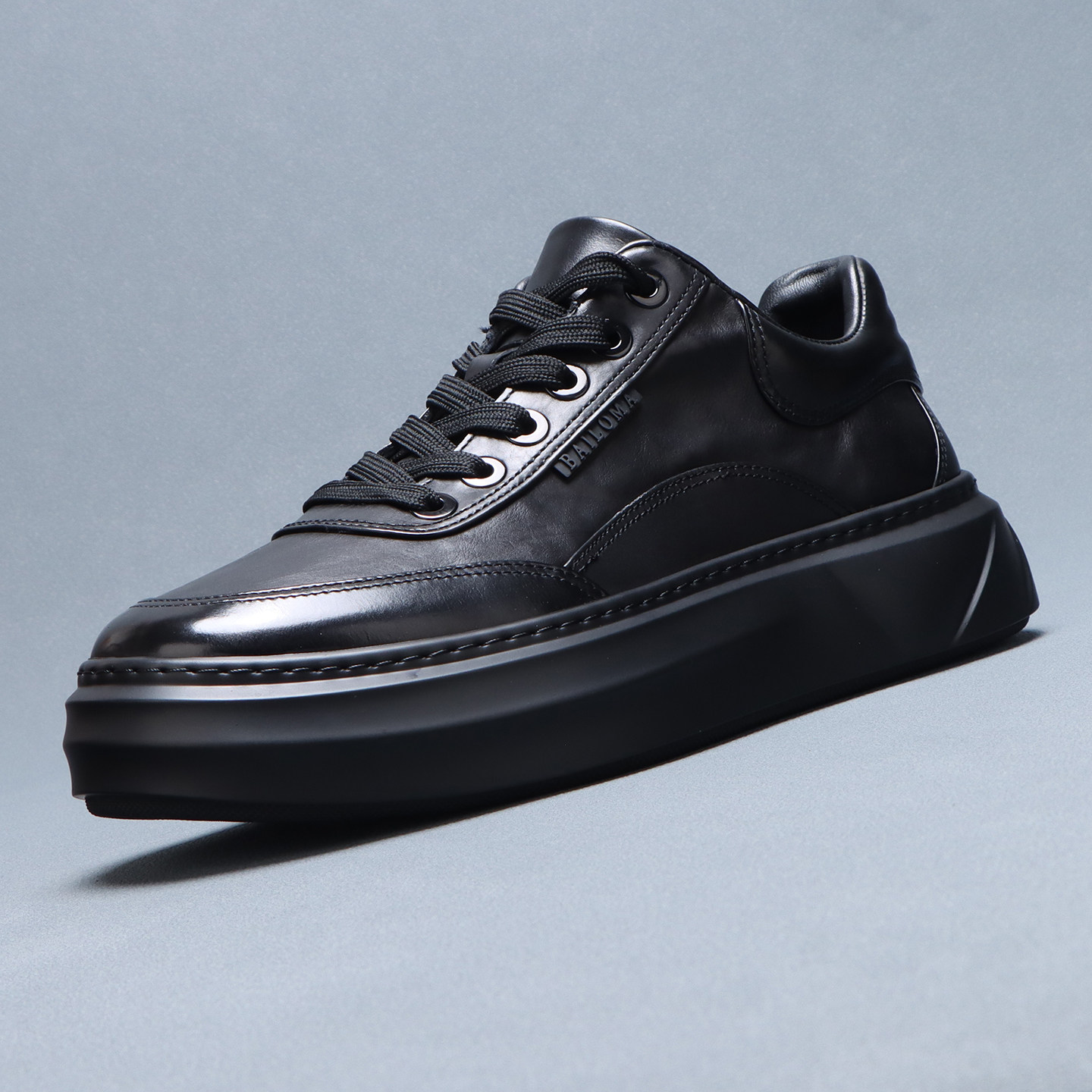 梵狮奴2025新款厚底增高休闲板鞋