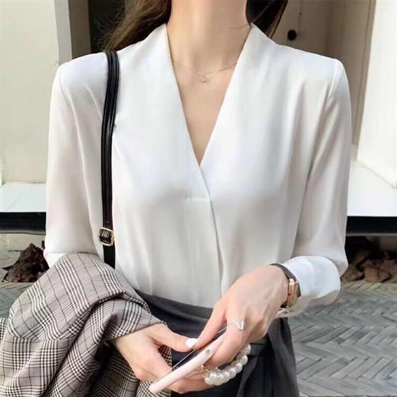 白色雪纺V领衬衫女长袖夏装韩系大码胖MM设P计感小众职业OL衬衣