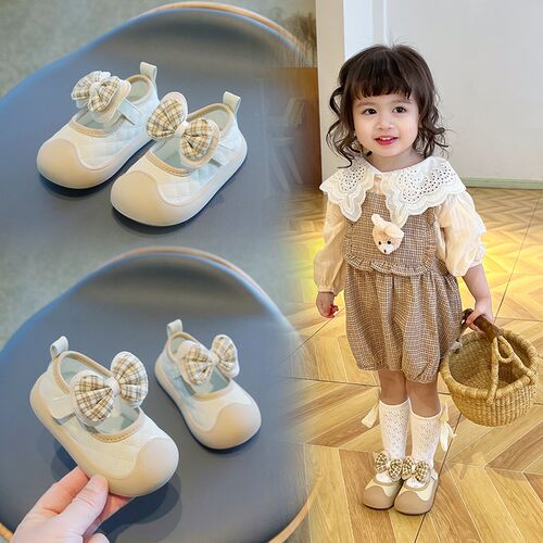 女宝宝鞋子2024年新p款春季婴儿软底学步鞋1一2-3岁小童透气公主