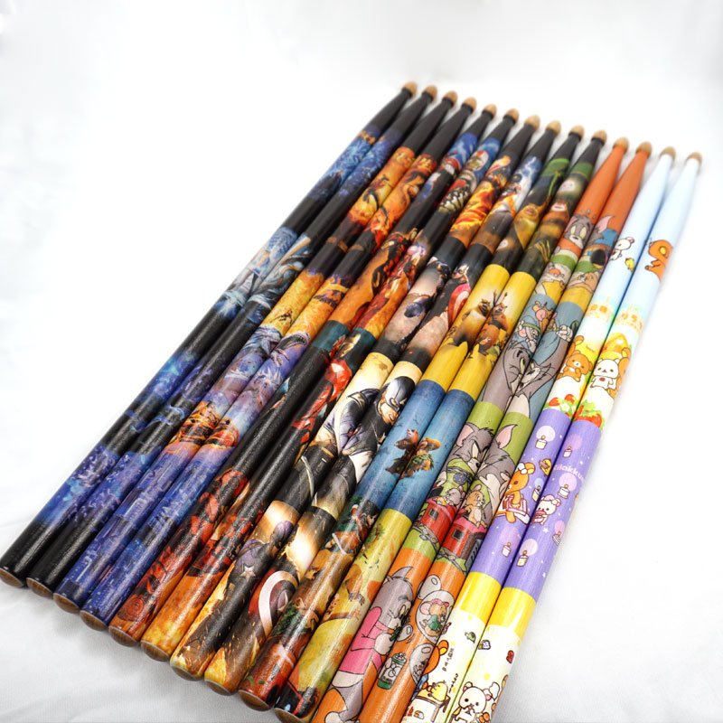 架子鼓鼓棒木质彩色胡桃木实木鼓槌儿童练习演出专用鼓锤5A打鼓棍