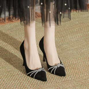 黑色高跟鞋女小码32m33新款2025春细跟5公分脚宽胖大码单鞋41一43
