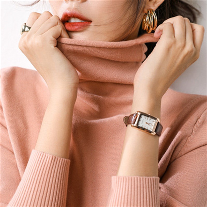 春秋季新款开衫柔软羊圆领套头毛衣女短款宽松