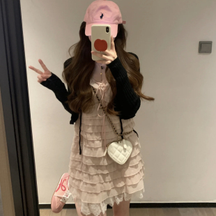 法式千金风藕粉色吊带连衣裙女夏日初恋重工蛋糕裙度假公主短裙子