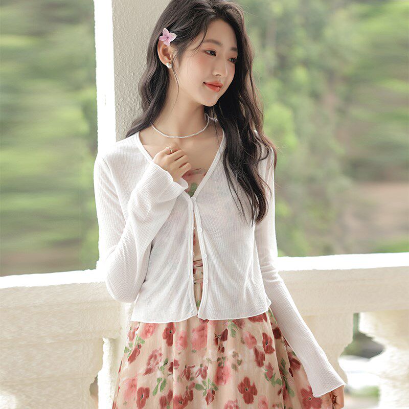 针织开衫女夏薄款防晒小披肩2024新款短款空调衫旗袍吊带外搭罩衫