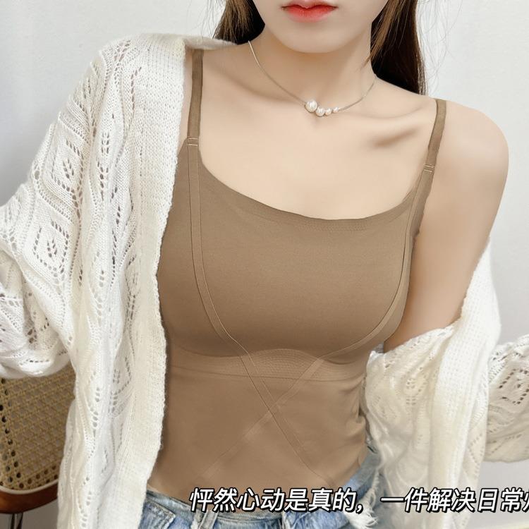 直销新款无痕性感内搭防走光吊带背心一体式抹胸聚拢上托防下垂美