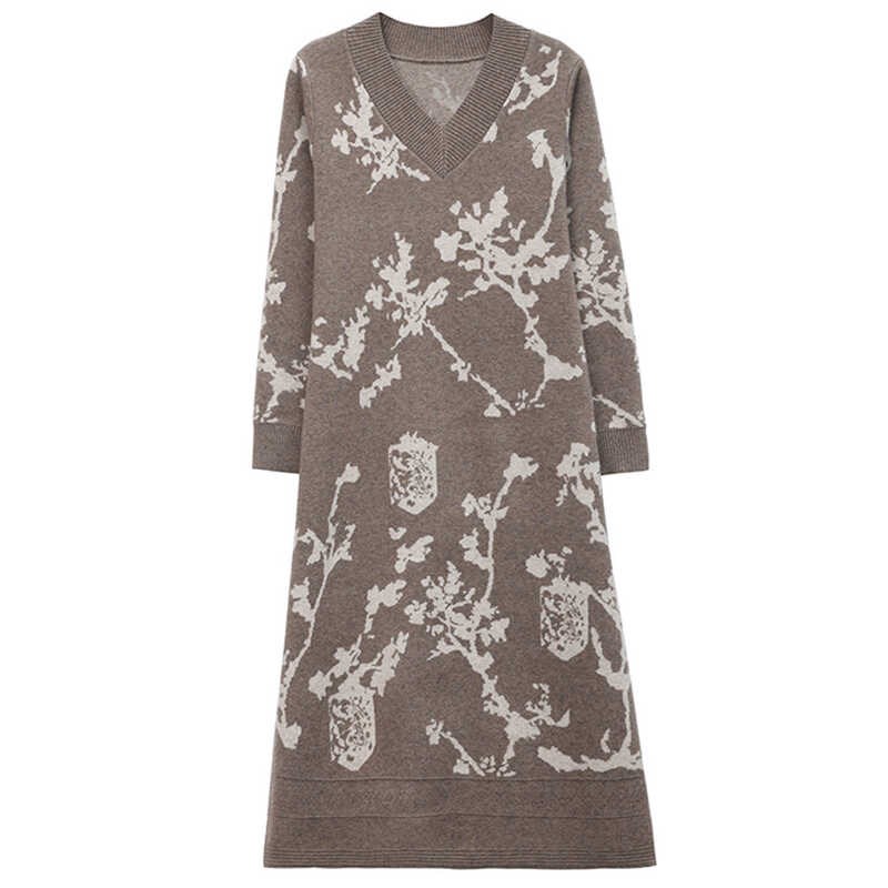 春秋新品花色女士中长羊毛衫加厚大码毛衣裙冬季配大衣针织连衣裙