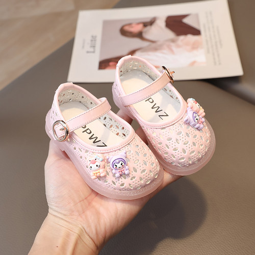 婴儿凉鞋夏季新款女宝宝鞋子软底0一1-3岁公主P鞋小童学步鞋防滑2