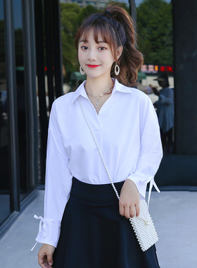 衬衣女2020春夏v领长袖职业气质喇叭袖宽松套头雪纺可爱白色衬衫