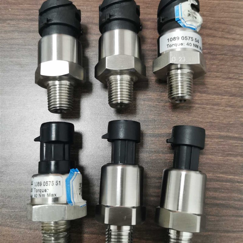 热销阿特拉斯螺杆空压机压力传感器1089057554干燥机冷干机压力变