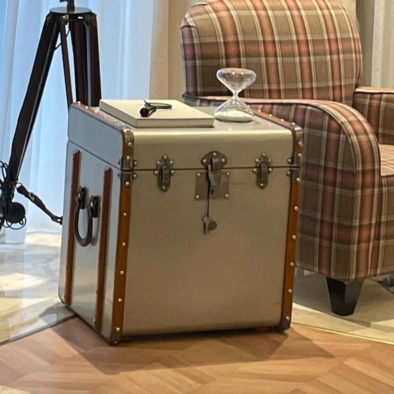 中古风复古床边柜创意装饰柜卧室床头柜工业风铝皮做旧皮箱子茶几