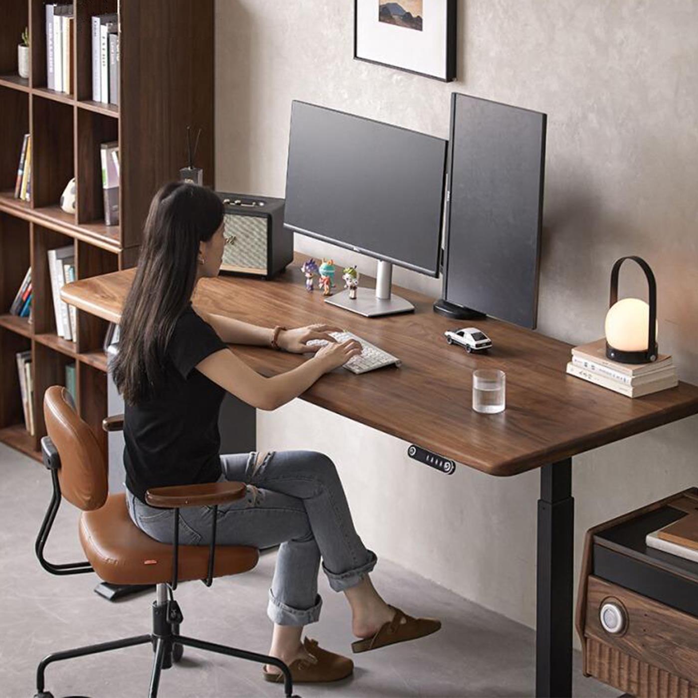 黑胡桃木电动升降桌家用现代简约办公桌实木书桌智能电脑桌工作台