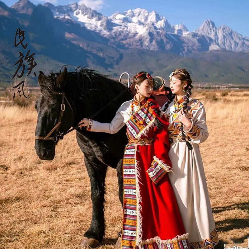 藏族服装女男舞蹈演出服冬装2024新款藏式男士民族服全套长袖藏袍