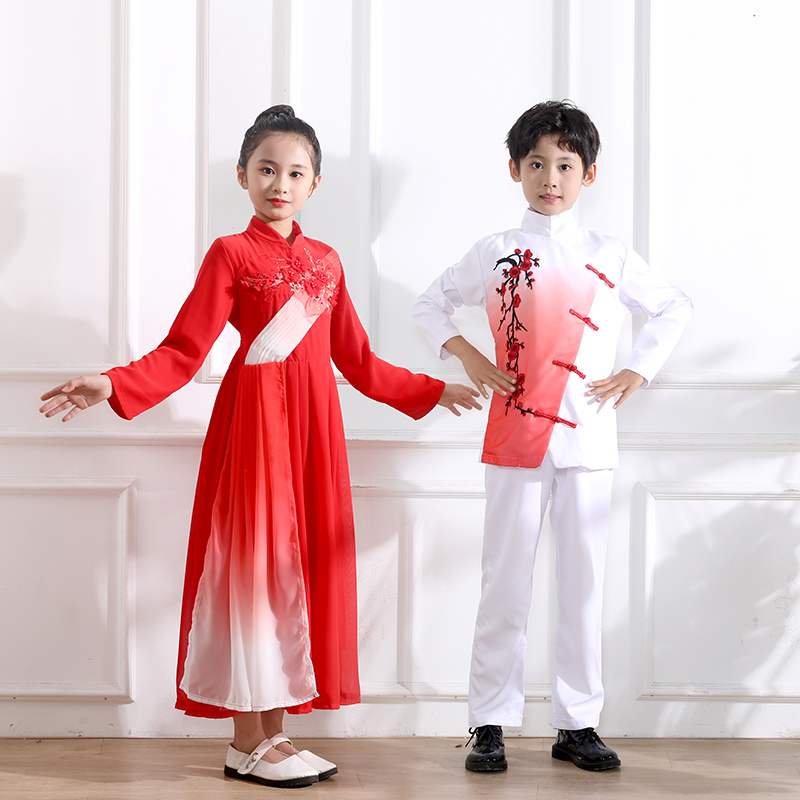 儿童大合唱演出服装小学生诗歌朗诵表演爱国演讲幼儿园毕业照礼服