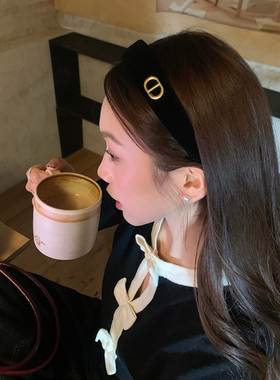 韩系复古金标字母CD猪鼻子丝绒发箍女高颅顶秋冬时尚洋气头箍头饰