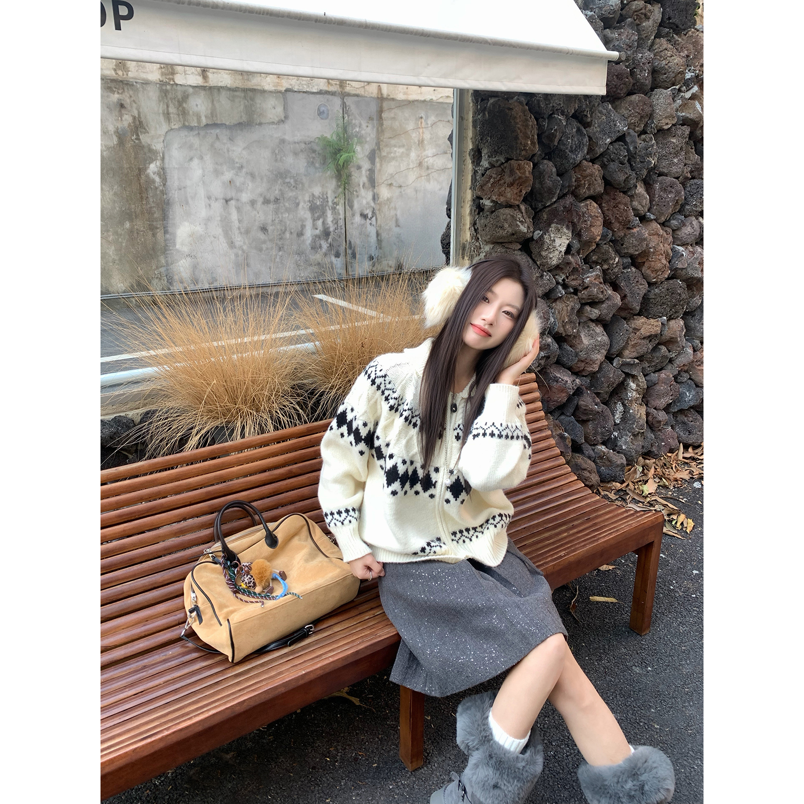 Joeyoo【12/08上新 雪国来信】秋冬白色费尔岛毛衣女复古宽松落肩