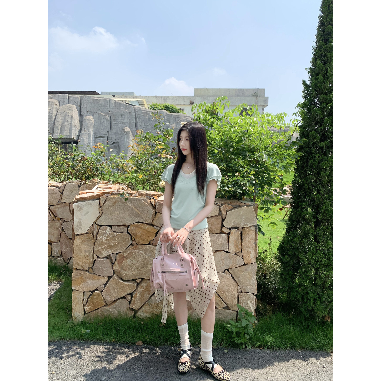 Joeyoo夏季新款设计感苹果绿挂脖拼接假两件t恤女短袖一字肩上衣