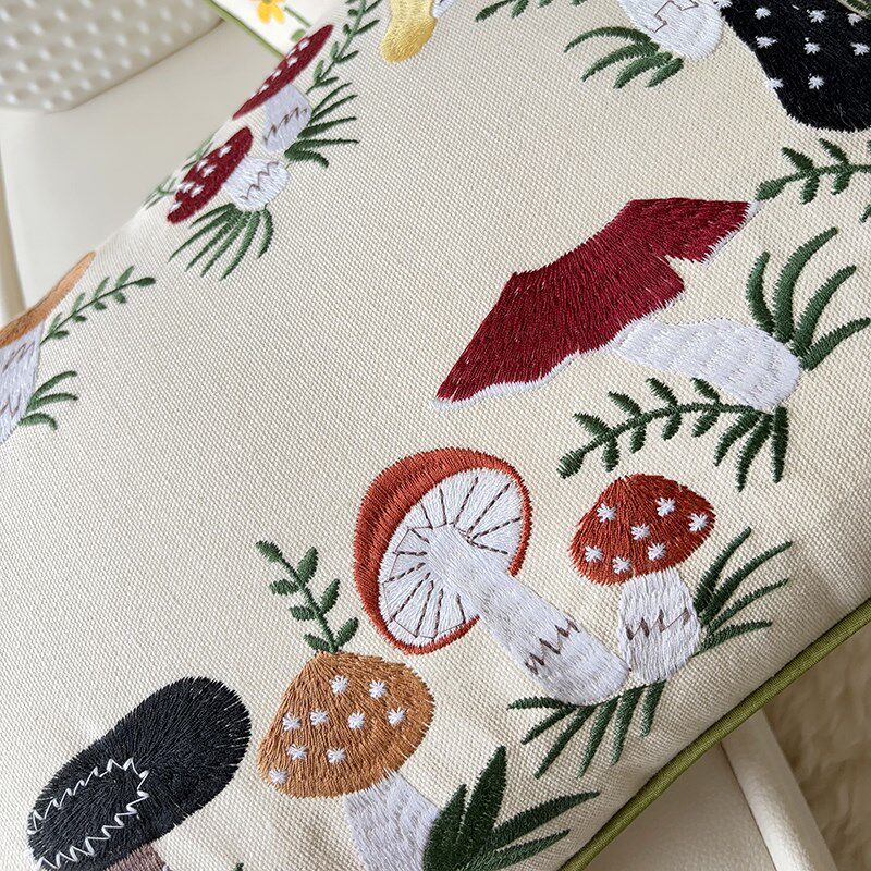 蘑菇森林花卉重工l刺绣抱枕客厅沙发靠垫腰枕靠背美式小清新抱枕