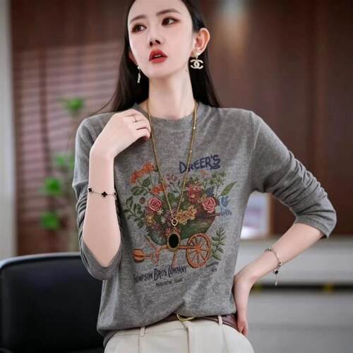 2蜜屿STUDIO早秋新品时尚休闲宽松百搭减龄印花长袖T恤