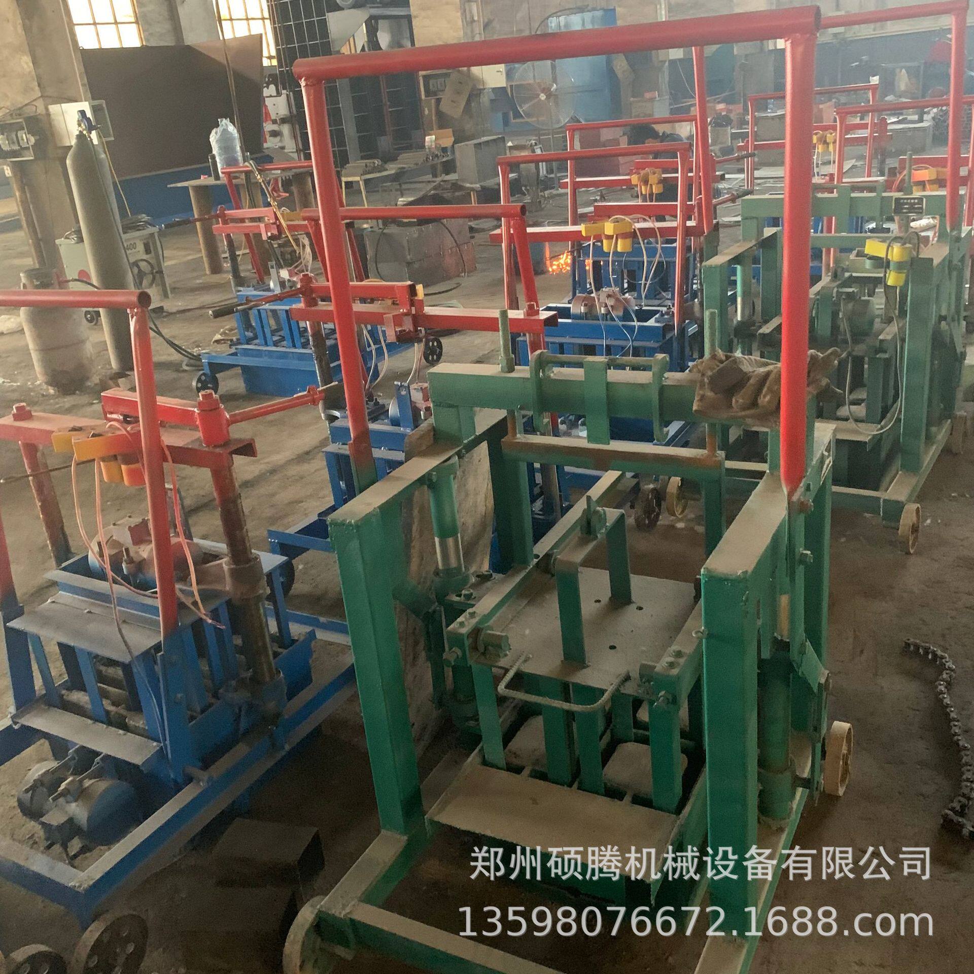 小型彩色砖透水砖机 六角水泥砖机模具 移动免烧植草砖打砖机