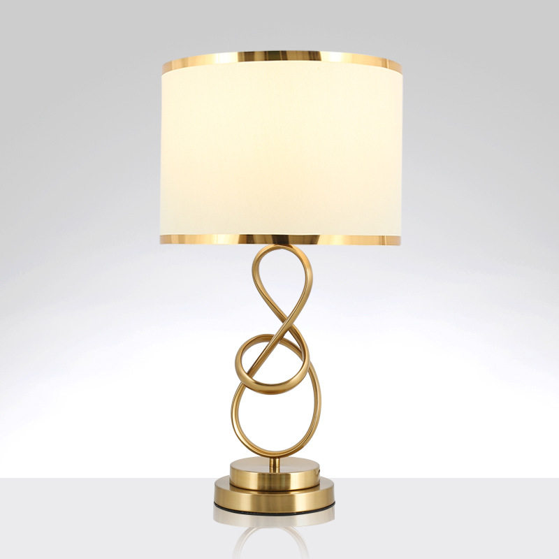 艺术装饰卧室床头柜台灯轻涩简单现代床头台灯北欧高档温馨创意灯