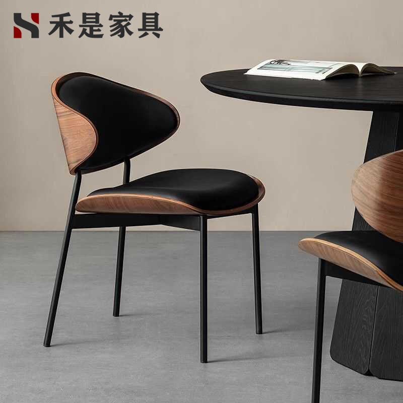 北欧轻奢设计师实木软包餐椅家用现代极简咖啡厅高端会客洽谈椅子