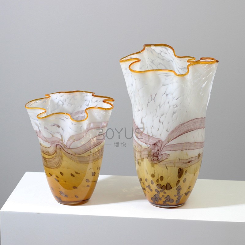 中古风不规则花瓣口琉璃花瓶重工琥珀橘渐变褶皱大口径花软装摆件