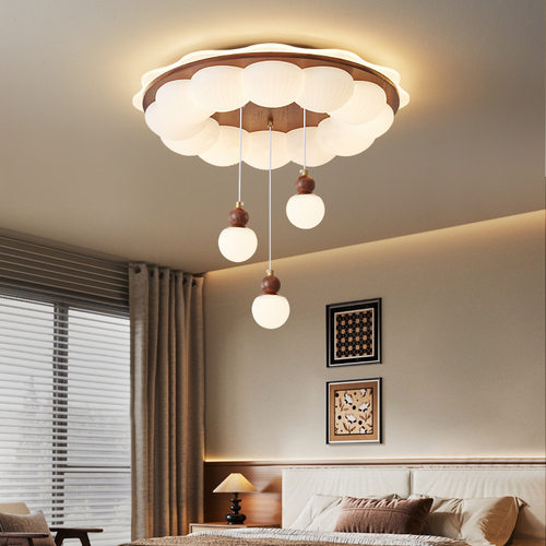 新中式卧室灯吸顶灯北欧奶油风中古胡桃木设计师吊球主卧房间灯具