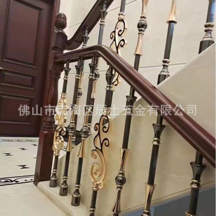 别墅铜艺全铜钢铜艺护栏铜艺雕花实木楼梯扶手家用室内欧式护栏