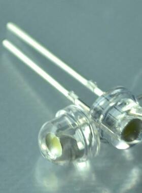 f5低光衰led灯珠草帽白光5mm白光led灯珠6-7LM发光二极管