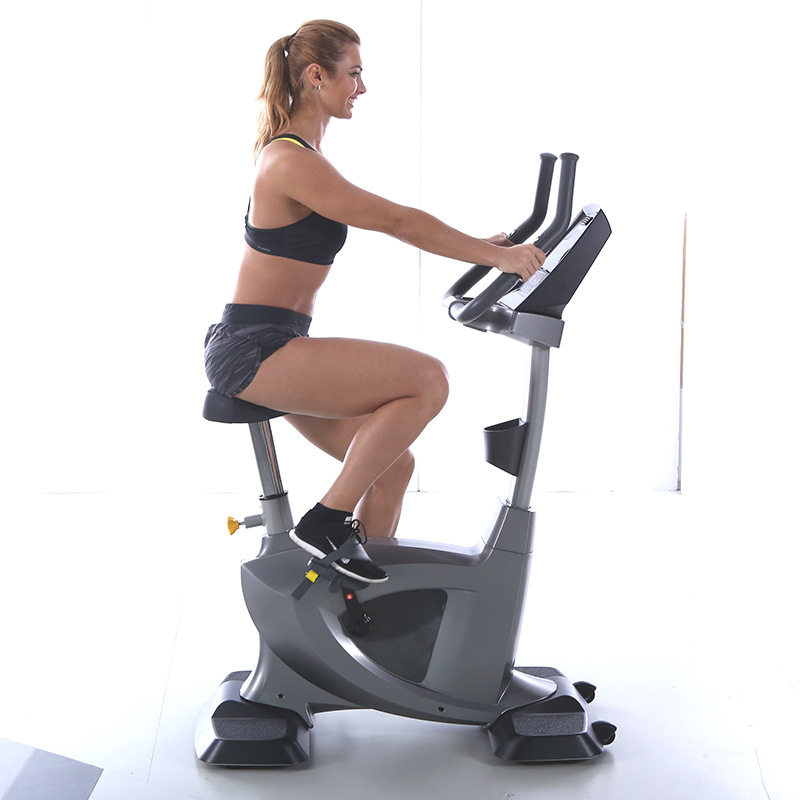 康乐佳K9001W 商用自发电磁控立式健身车健身房运动脚踏骑行单车