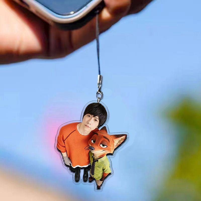 五月天手机链疯狂动物城周边可爱亚克力手机挂绳书包装饰挂件礼物